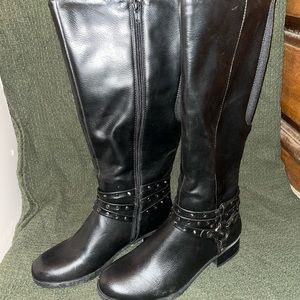 NWT Laura Ashley black boots